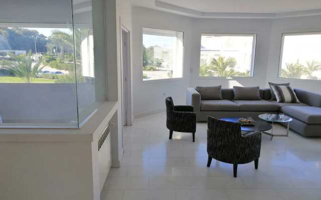Luxurious Apartment in le Palace