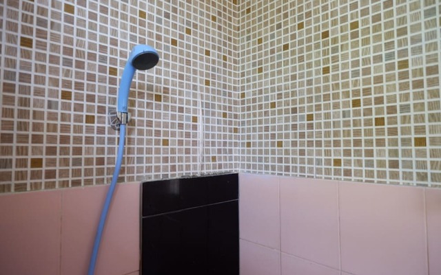 RedDoorz near Stasiun Kebumen