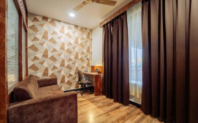 Hotal Paradise Palace Inn (Highway Hotel)