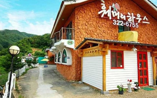 Muju Family House Pension