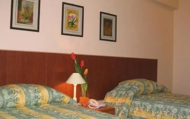 Imperio Suites