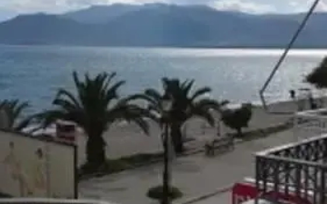 Studios Beach Vythos