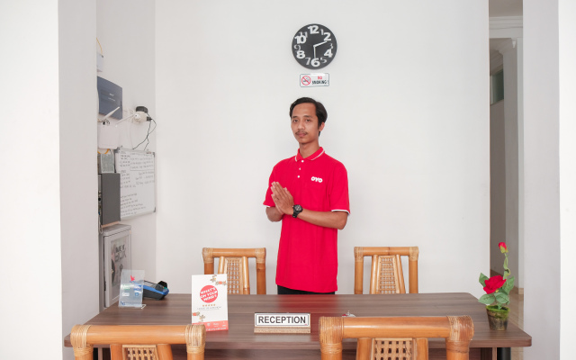OYO 1454 111 Residence