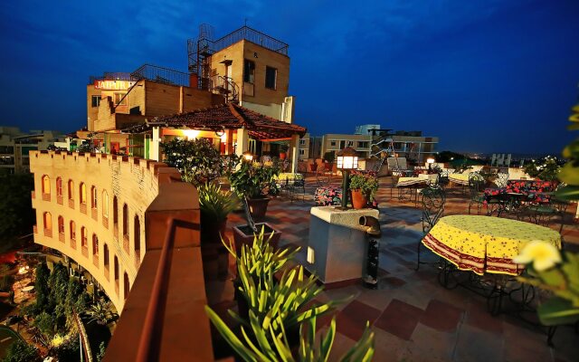 Jaipur Inn
