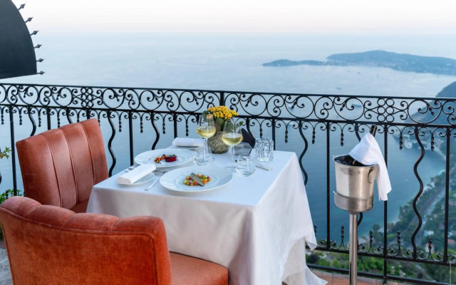 Chateau Eza