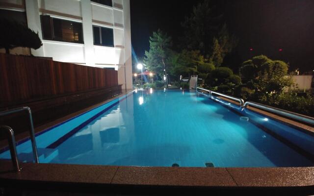 Gyeongpo Beach Hotel
