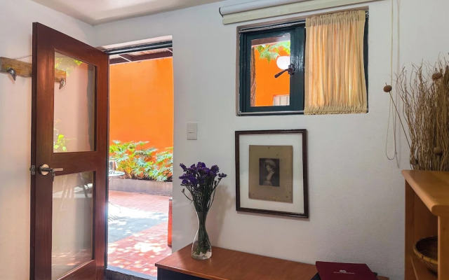 Casita in Coyoacan Comfort and Location