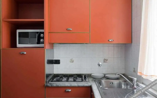 Crosti Apartments Hotel