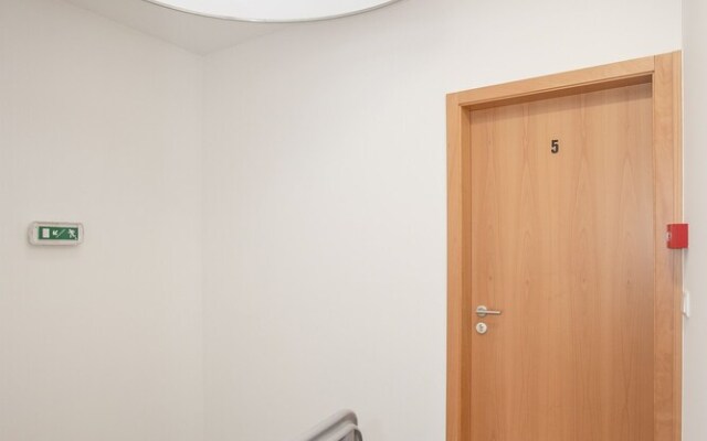 Liiiving in Porto-Downtown Spacious Home