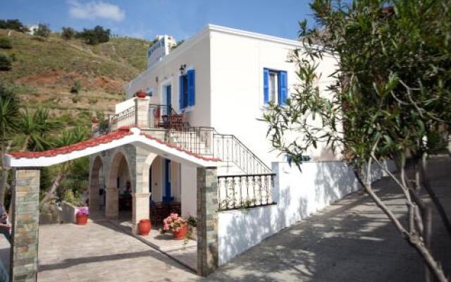 Maria's Studios
