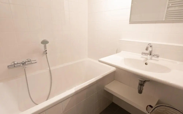 Apartment in Den Haag With Balcony