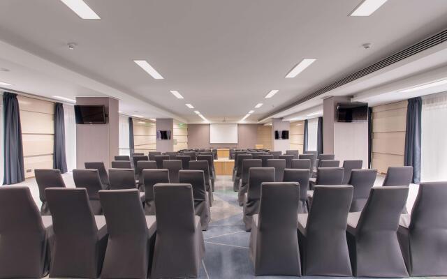 DoubleTree by Hilton Cluj – City Plaza