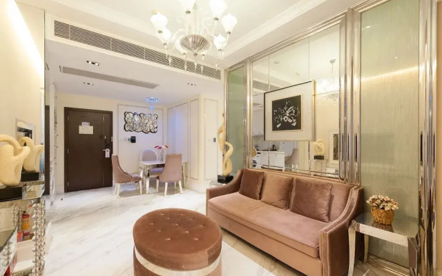 Yicheng Apartment Central Plaza