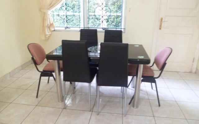 Villa Kota Bunga Lavender