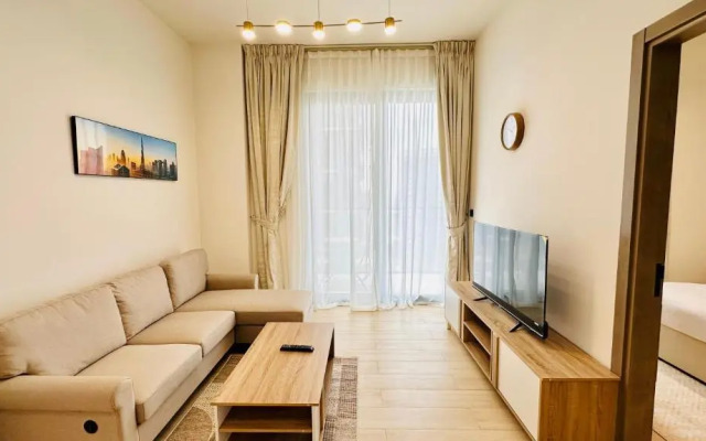 OYO 1287 Home Fully Furnished 1Bed At JVC