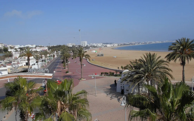 Spacious Apartment with amazing sea views T24316