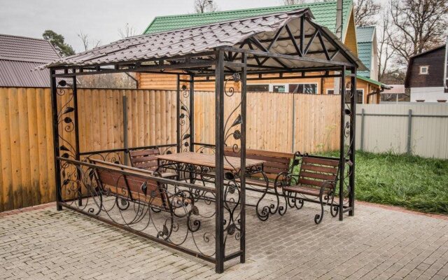 Ramanov Plyos Guest House