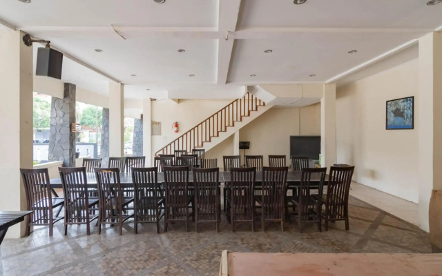 OYO 370 Hotel Sofia Pangandaran