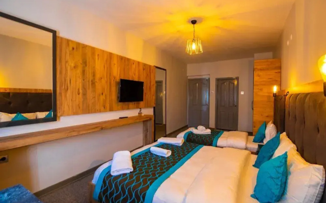 Otel 374