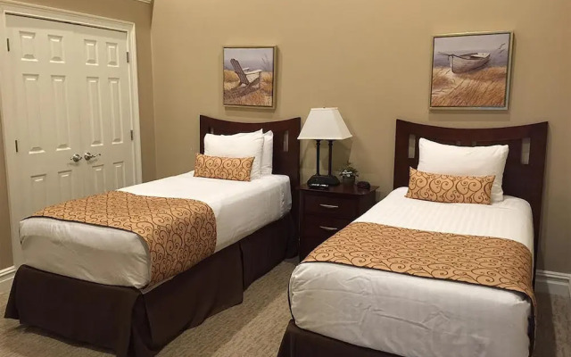 Riverwalk Place Resort & Spa