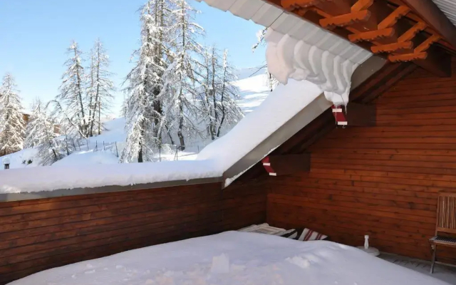 Le Chalet Suisse