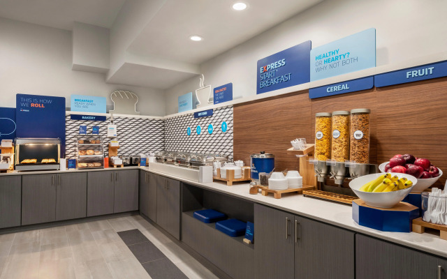 Holiday Inn Express Dumfries by IHG