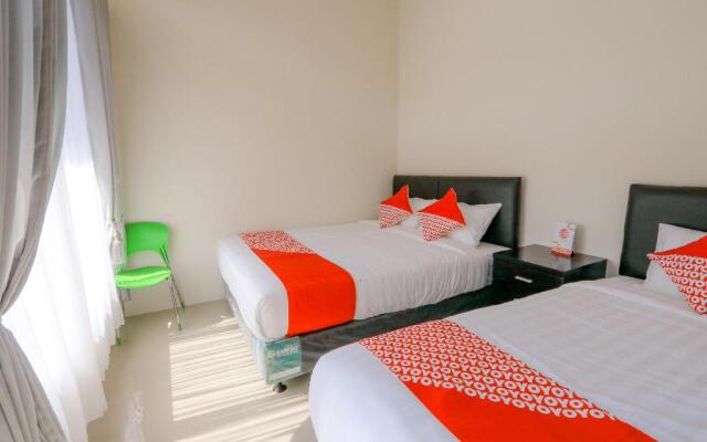 OYO 2798 Semeru Residence Syariah