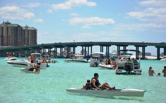 423 Mainsail - 2 Br Condo