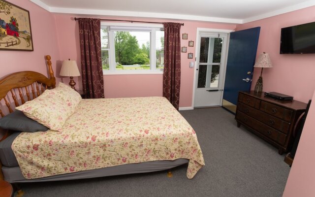 The Governor's Rock Motel DF ROCKLLC