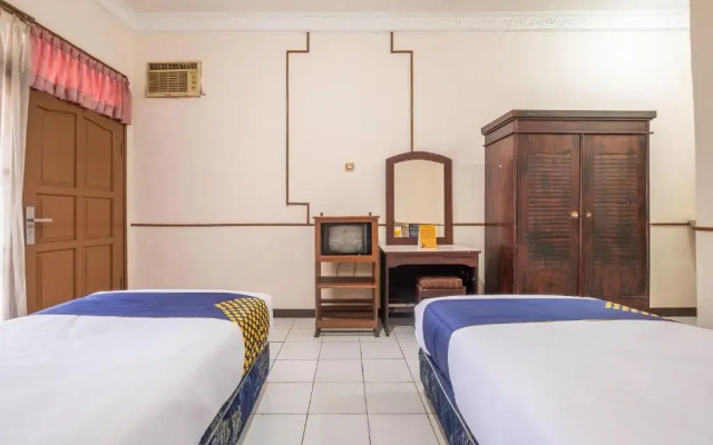 SPOT ON 2341 Hotel Padjajaran 2