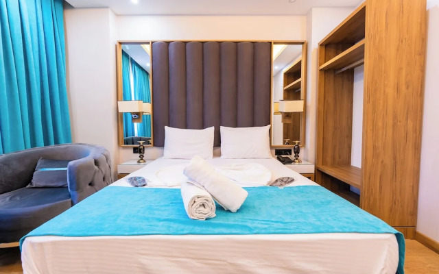 Black Palace Hotel