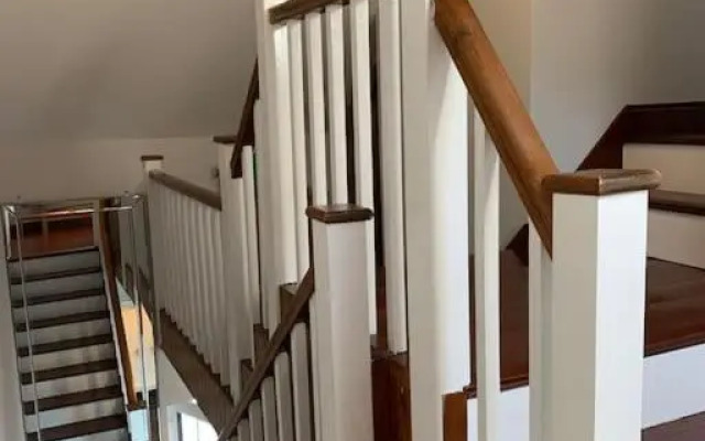 Cut Limestone Apartment Riverside Lodge