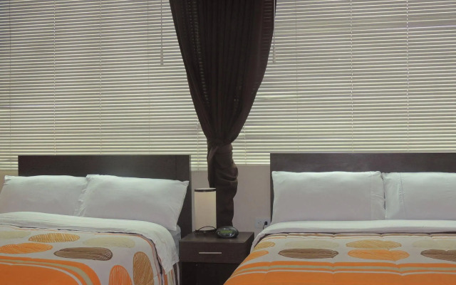 Hotel Titan JJ