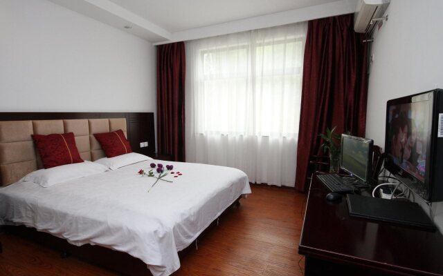 Baichuan Hotel