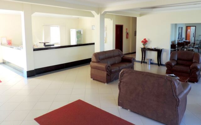 Hotel Pequeno Mundo II