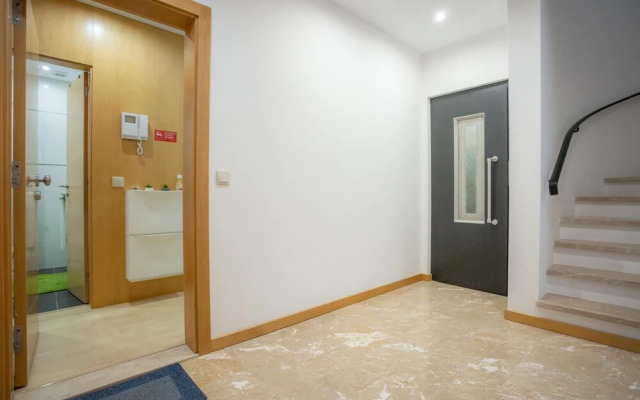 Refugio do Relogio by Rent4all