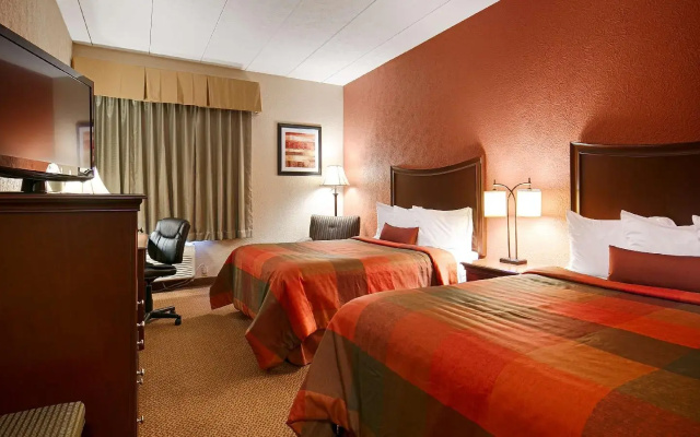 Best Western PLUS Caldwell Inn