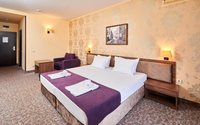 Hotel Forum