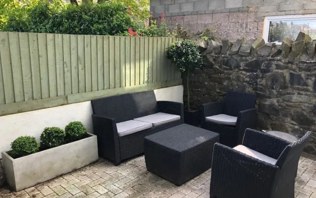 Fabulous, Modern 2 Bed Flat in Central Cardiff