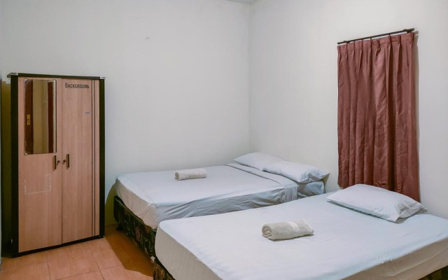 Nick Homestay AA5 Siwalankerto