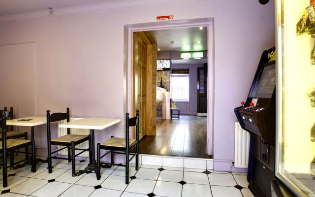 Times Hostel - Camden Place