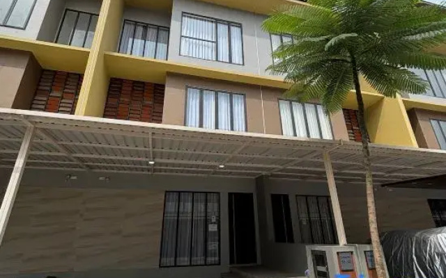 Kyzen Stay – Central Family Home w Pool & Loft Net