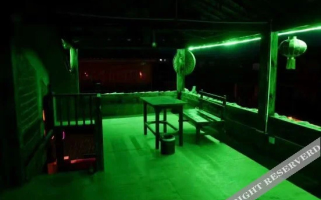 Xinlaigelou Inn