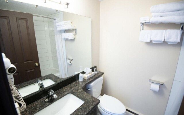 Connaught Motor Inn