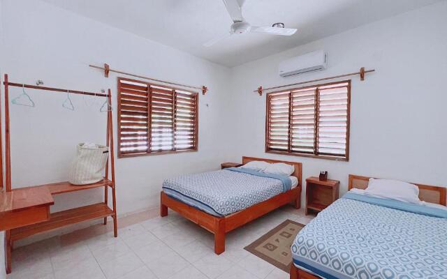 Coconut Palm House - El Cuyo