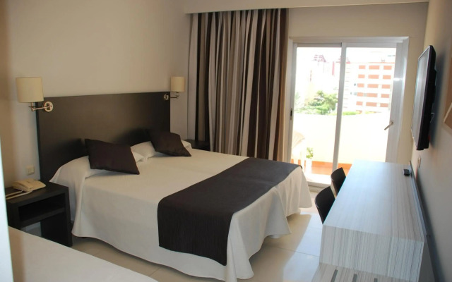Hotel Los Robles