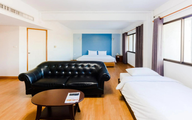 River Hotel Nakhon Pathom