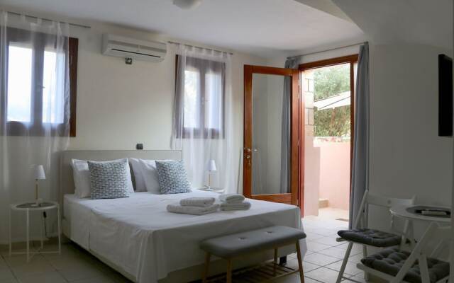 Pyrgos Ralli Estate Apartments  Suites