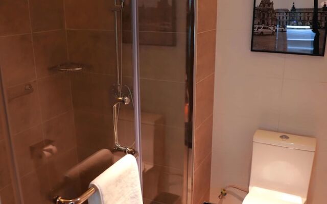 Hotel Campanile Shenyang South Railway Station