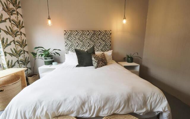 Fever Tree Guesthouse Pty Ltd